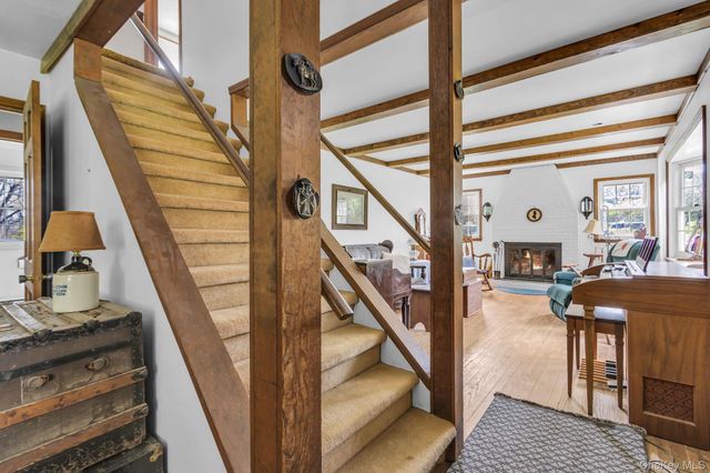 10 Otha Drive, Katonah, NY 10536