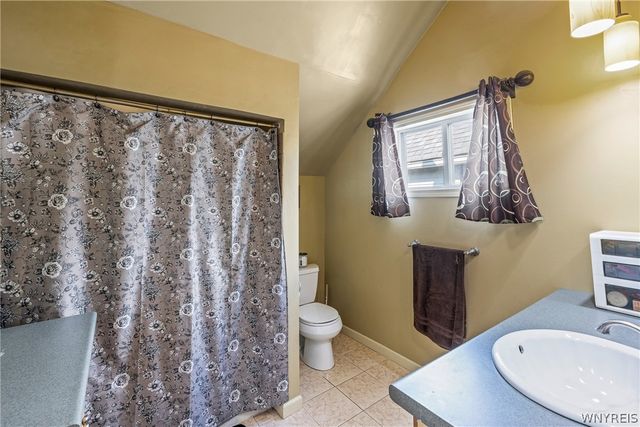 135 Tremaine Avenue, Tonawanda, NY 14217