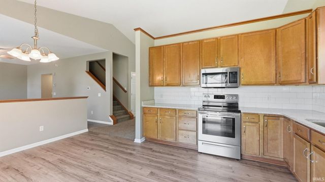 3825 Stanton Hall Parkway, Fort Wayne, IN 46815