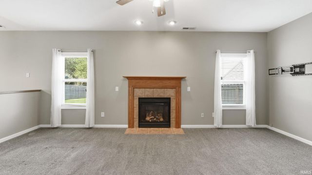 3825 Stanton Hall Parkway, Fort Wayne, IN 46815