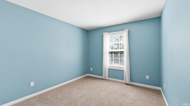 3825 Stanton Hall Parkway, Fort Wayne, IN 46815