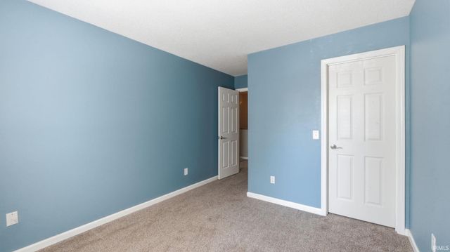 3825 Stanton Hall Parkway, Fort Wayne, IN 46815