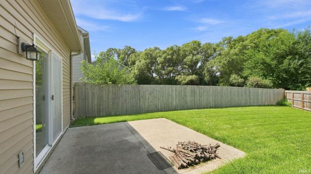 3825 Stanton Hall Parkway, Fort Wayne, IN 46815