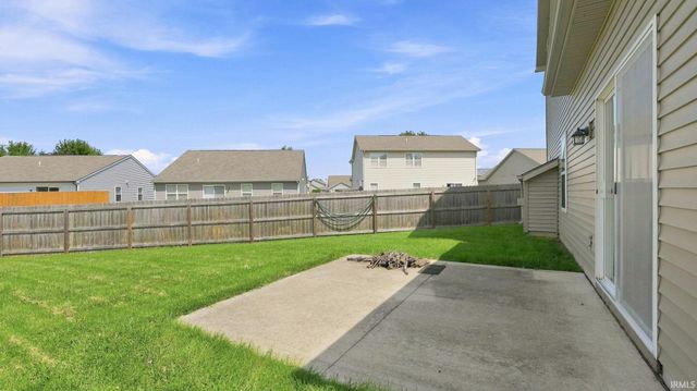 3825 Stanton Hall Parkway, Fort Wayne, IN 46815