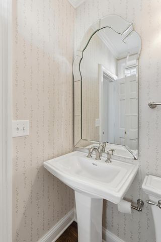 38 Elliott Street, Charleston, SC 29401