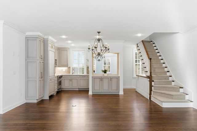 38 Elliott Street, Charleston, SC 29401