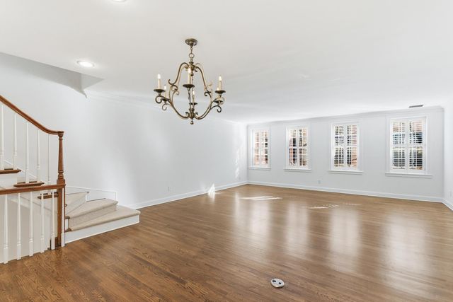 38 Elliott Street, Charleston, SC 29401