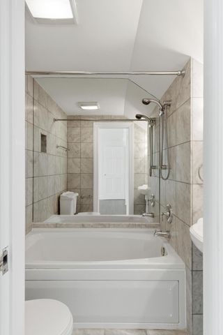 38 Elliott Street, Charleston, SC 29401