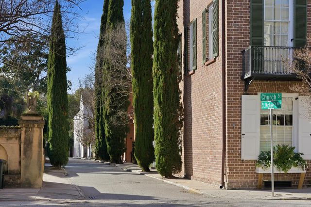 38 Elliott Street, Charleston, SC 29401