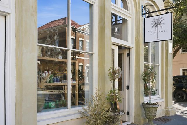 38 Elliott Street, Charleston, SC 29401