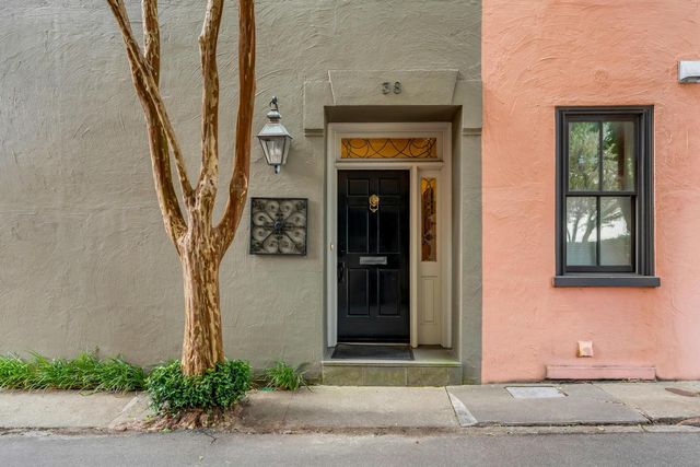 38 Elliott Street, Charleston, SC 29401
