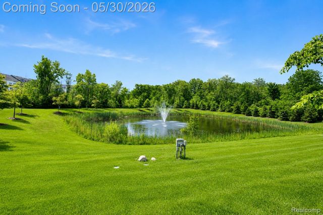 2777 Ashcombe Drive, Ann Arbor, MI 48105