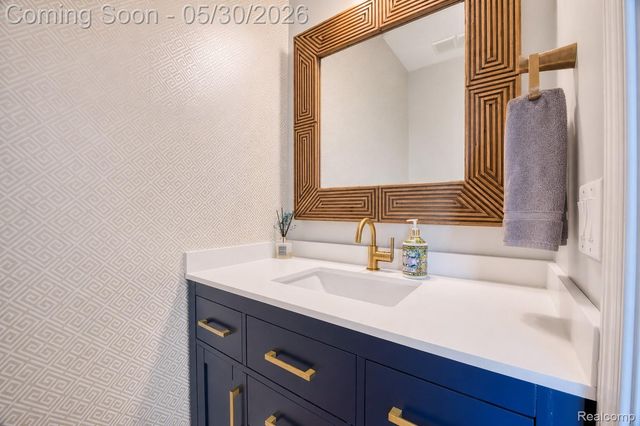 2777 Ashcombe Drive, Ann Arbor, MI 48105