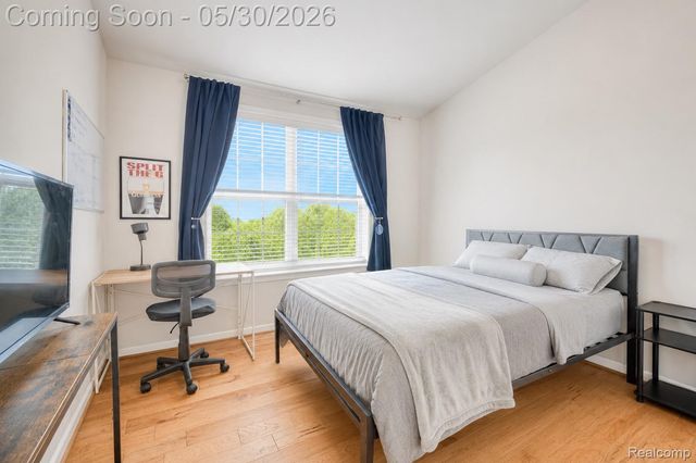2777 Ashcombe Drive, Ann Arbor, MI 48105