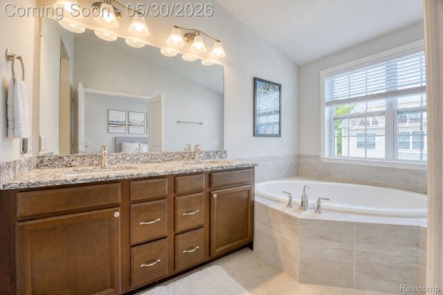 2777 Ashcombe Drive, Ann Arbor, MI 48105