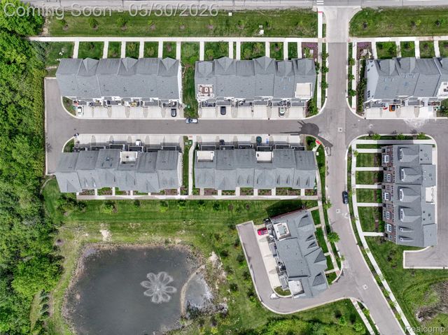 2777 Ashcombe Drive, Ann Arbor, MI 48105