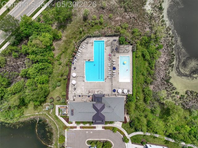 2777 Ashcombe Drive, Ann Arbor, MI 48105