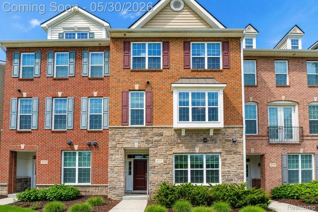 2777 Ashcombe Drive, Ann Arbor, MI 48105