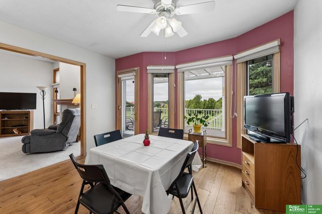 10012 S 172nd Circle, Omaha, NE 68136