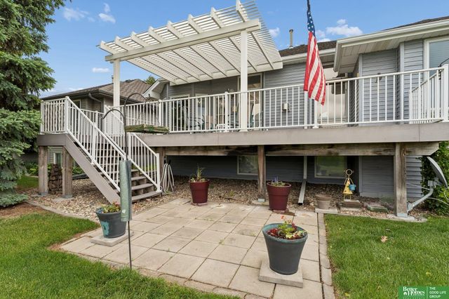 10012 S 172nd Circle, Omaha, NE 68136