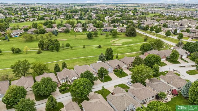 10012 S 172nd Circle, Omaha, NE 68136