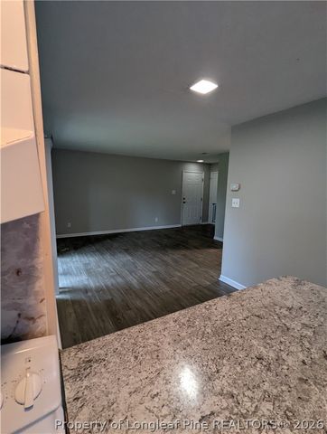 833 Applewood Lane, Fayetteville, NC 28303