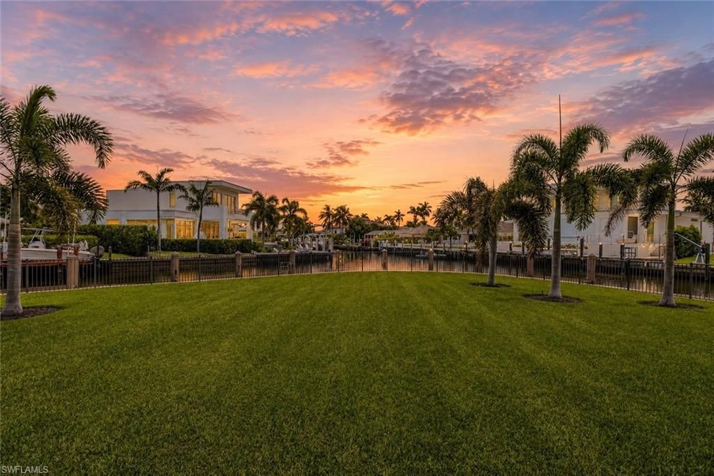 2185 Trout CT, NAPLES, FL 34102 — photo 3