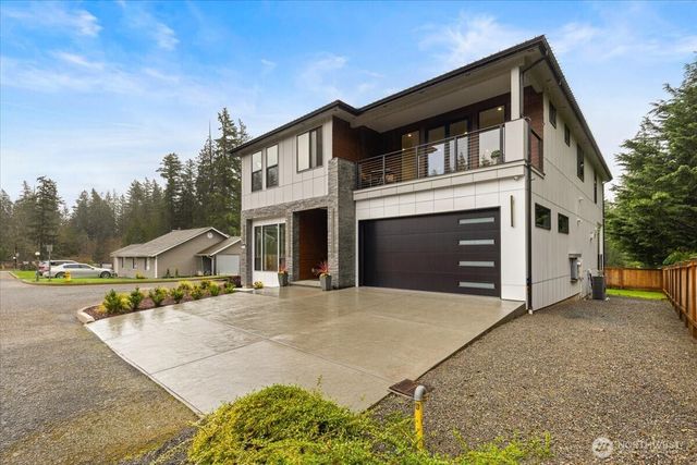 22713 SE 34th Court, Sammamish, WA 98075