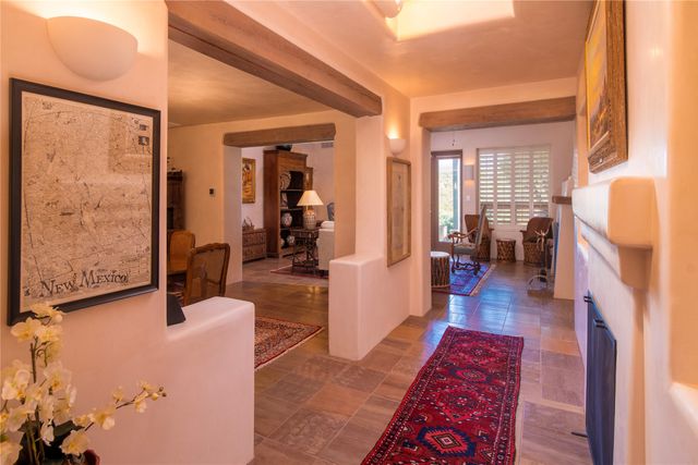 1029 Mansion Ridge Rd, Santa Fe, NM 87501