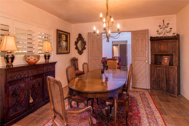 1029 Mansion Ridge Rd, Santa Fe, NM 87501