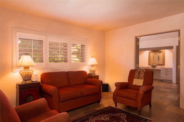 1029 Mansion Ridge Rd, Santa Fe, NM 87501