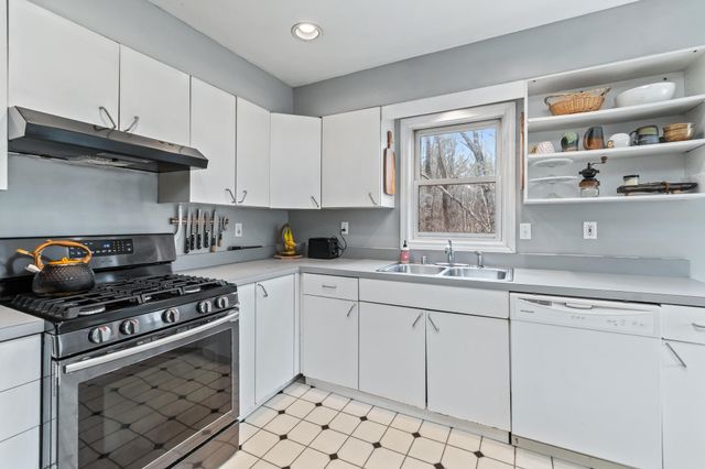 62 Birch Ridge Road, Westford, VT 05494