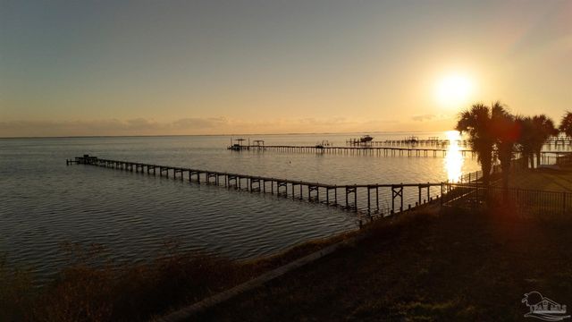 Lot 9 Tidewater Dr, Navarre, FL 32566