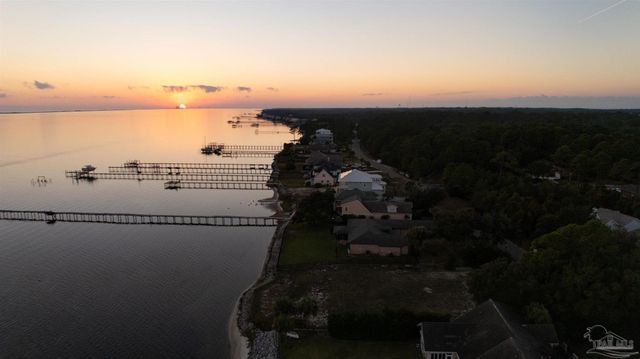Lot 9 Tidewater Dr, Navarre, FL 32566