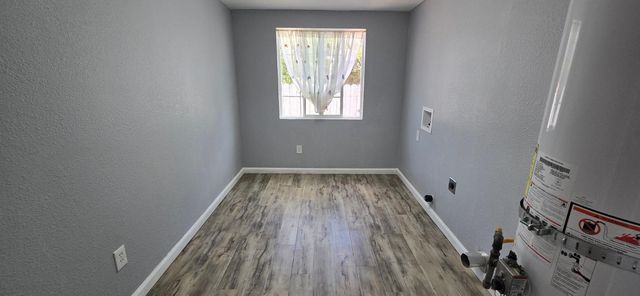 206 Hills Ct, Sacramento, CA 95838
