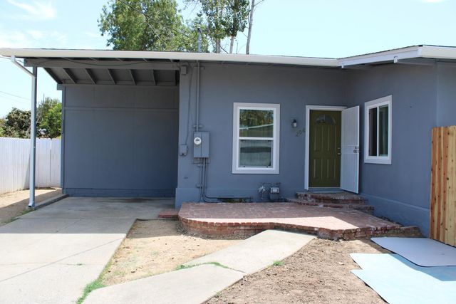 206 Hills Ct, Sacramento, CA 95838
