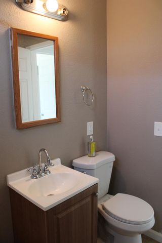 206 Hills Ct, Sacramento, CA 95838