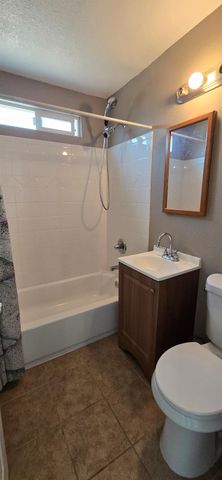 206 Hills Ct, Sacramento, CA 95838