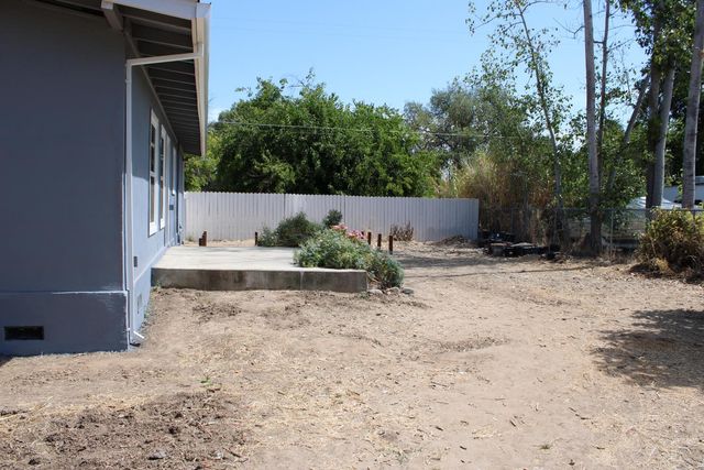 206 Hills Ct, Sacramento, CA 95838