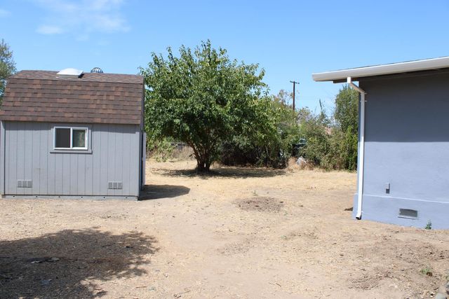 206 Hills Ct, Sacramento, CA 95838