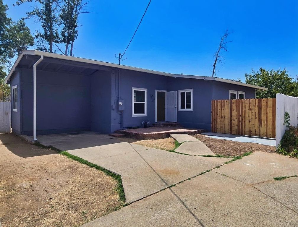 206 Hills Ct, Sacramento, CA 95838