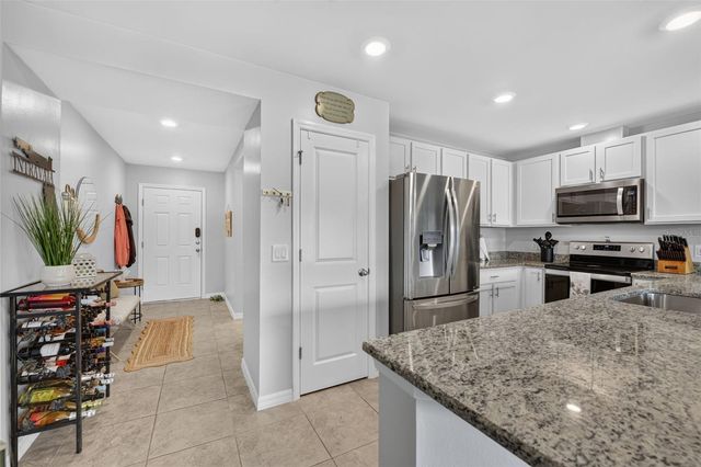 6381 BRANT BAY BOULEVARD 102, North Fort Myers, FL 33917