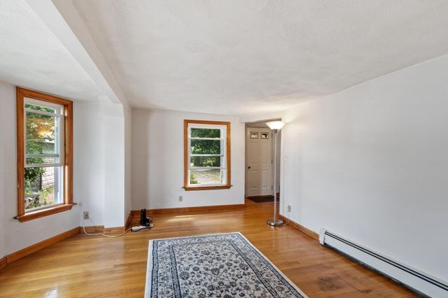 9 Lill Avenue, Newton, MA 02465