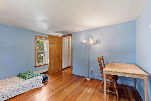 9 Lill Avenue, Newton, MA 02465