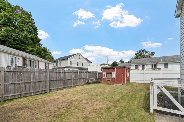 9 Lill Avenue, Newton, MA 02465