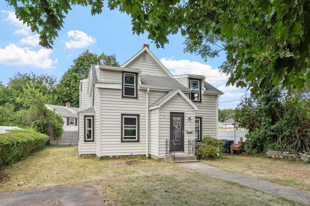 9 Lill Avenue, Newton, MA 02465