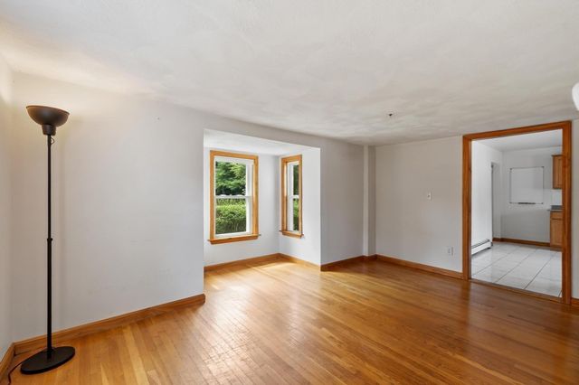 9 Lill Avenue, Newton, MA 02465
