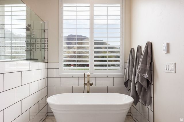 594 E 1000 N, Mapleton, UT 84664