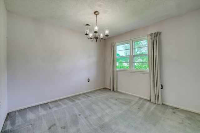 3351 Victoria Drive NW, Aiken, SC 29801