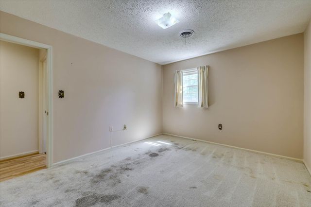 3351 Victoria Drive NW, Aiken, SC 29801